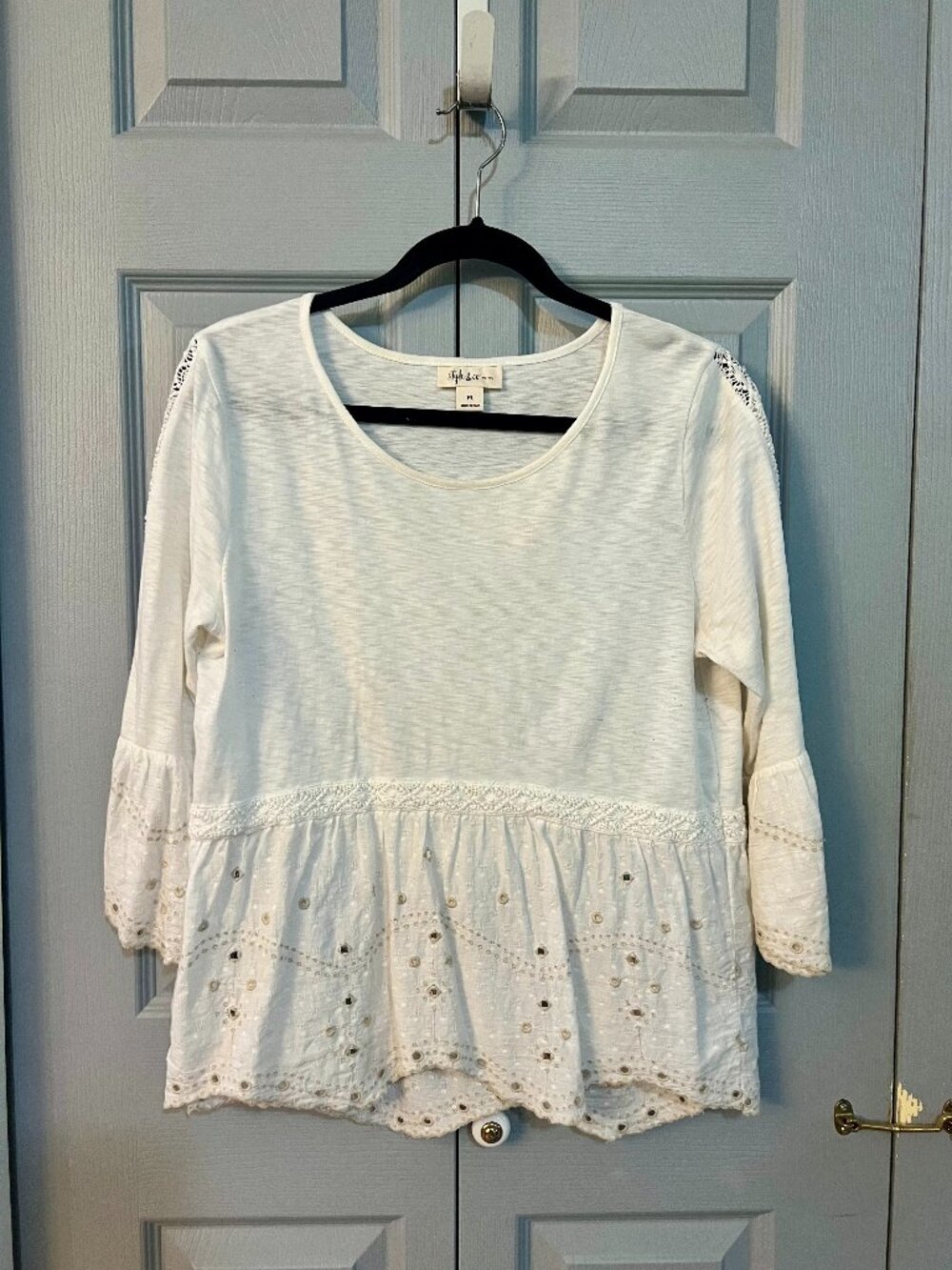 Style & Co Ruffled White Lace Top PL